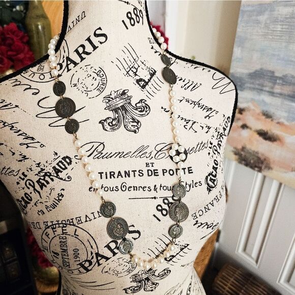 VTG French Republique Francaise Faux Pearl Antique Coin Dangle Statement Neckla - Picture 2 of 15